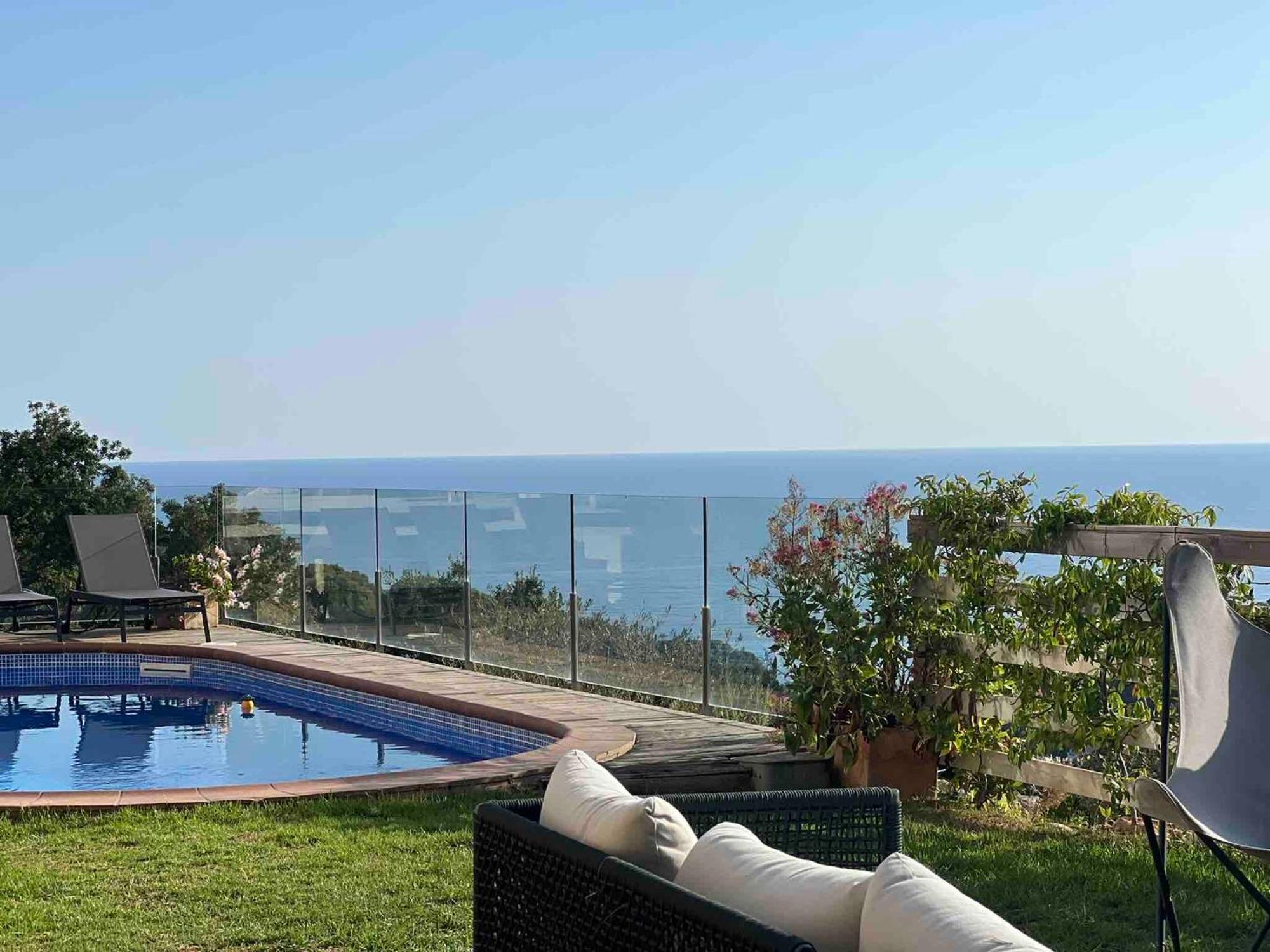 8 Couchages Piscine Vue Villa